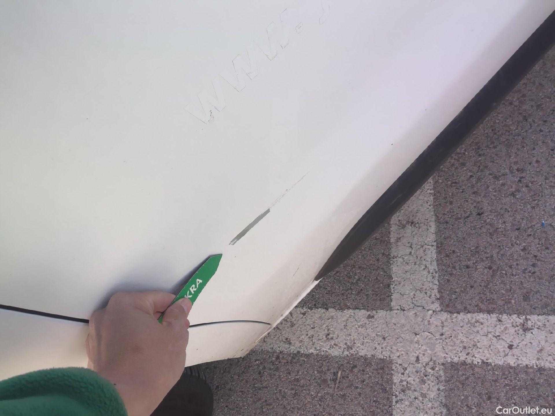  Opel  Vivaro OPEL  / 2019 / 4P / furgón  1.5 Diésel 74kW(100CV)M Std Exp #22