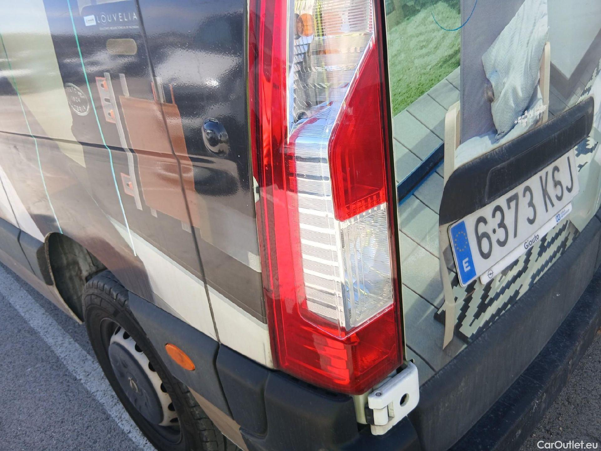  Opel  Movano OPEL  / 2010 / 4P / furgón 2.3 CDTI 96kW (130CV) L3 H3 F 3.5t #60