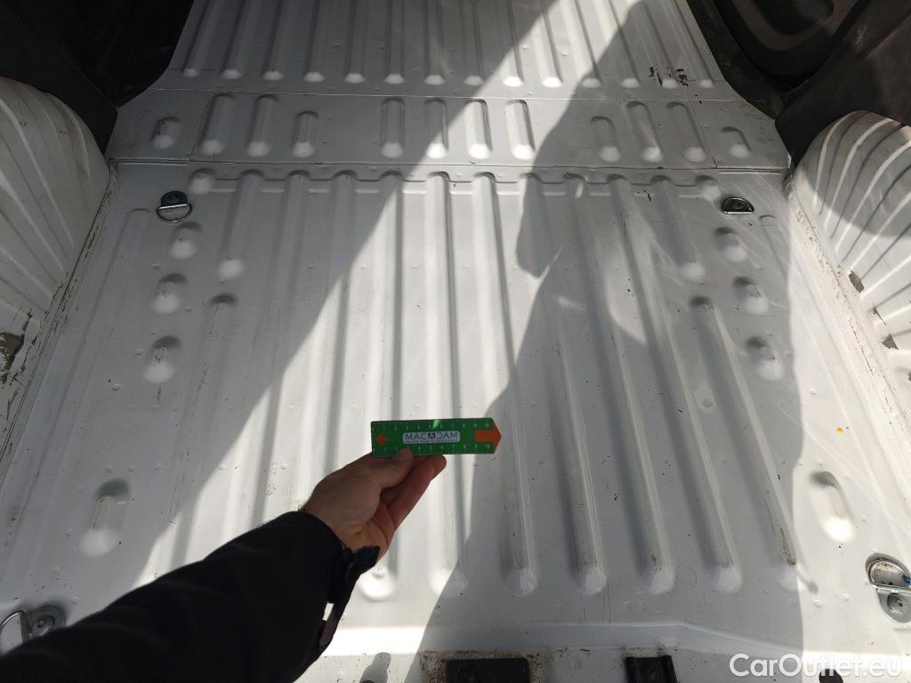  Opel  Combo OPEL  / 2018 / 3P / furgón derivado de turismo 1.5 TD 75kW (100CV) Express L H1 650kg (AC) #16