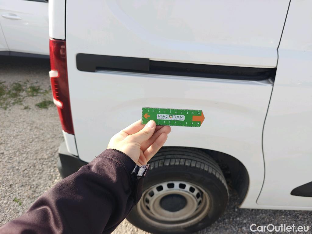  Opel  Combo OPEL  / 2018 / 3P / furgón derivado de turismo 1.5 TD 75kW (100CV) Express L H1 650kg (AC) #55