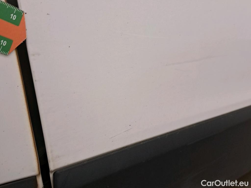  Nissan  NV300 NISSAN  / 2016 / 4P / furgón 2.0dCi 88kW (120CV) L2H1 1,2T Comfort #23