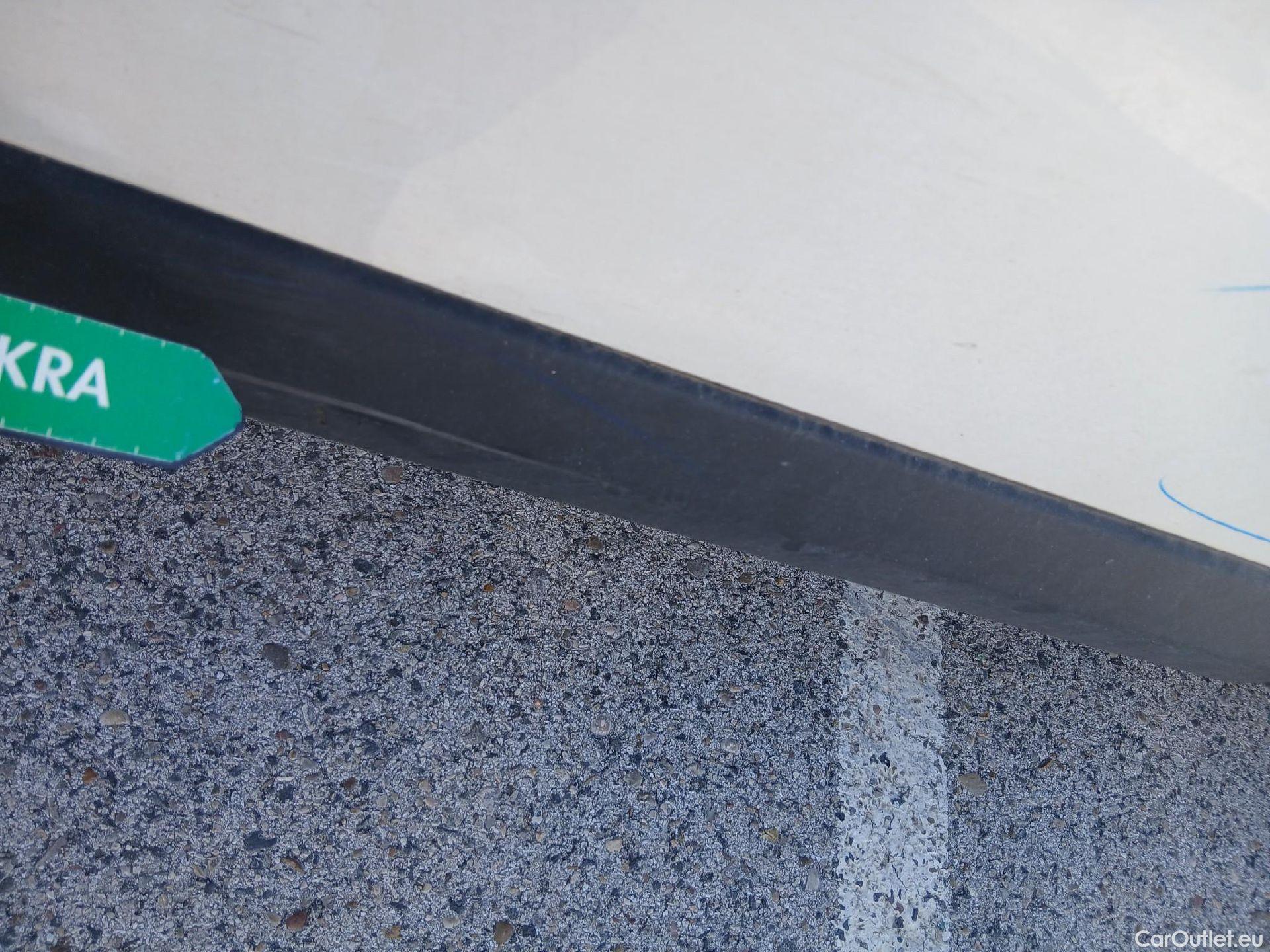  Peugeot  Expert PEUGEOT  / 2016 / 4P / furgón Furgón Pro 2.0 BlueHDi 120 S&S Standard #35