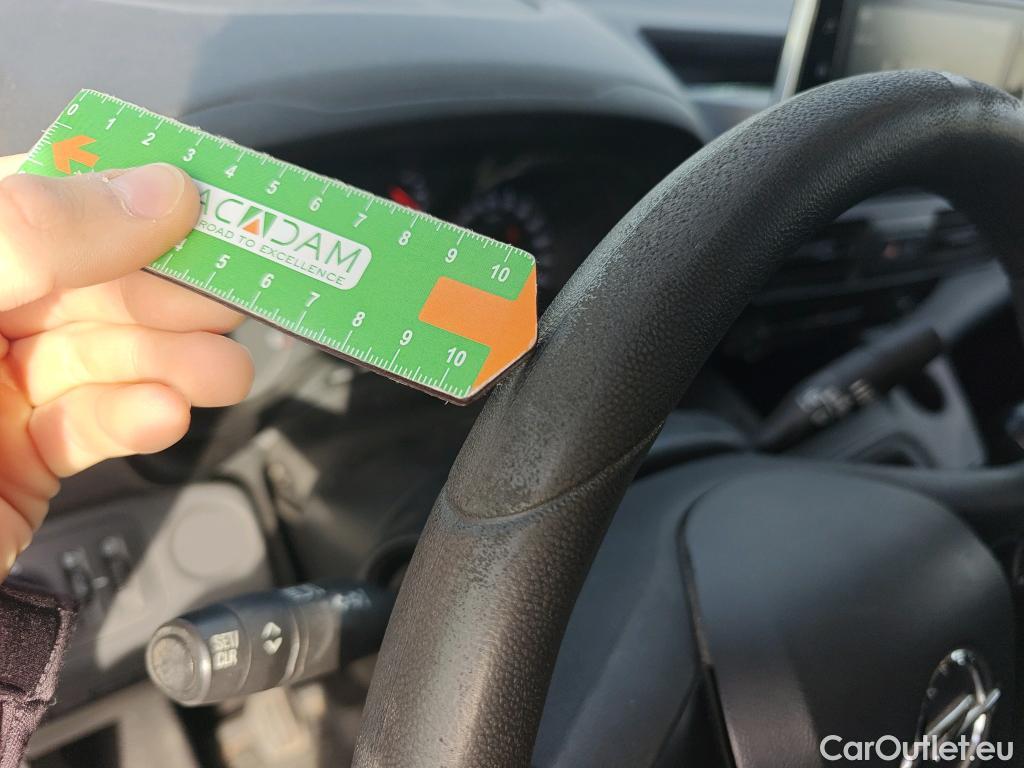  Opel  Combo OPEL  / 2018 / 3P / furgón derivado de turismo 1.5 TD 75kW (100CV) Express L H1 650kg (AC) #44