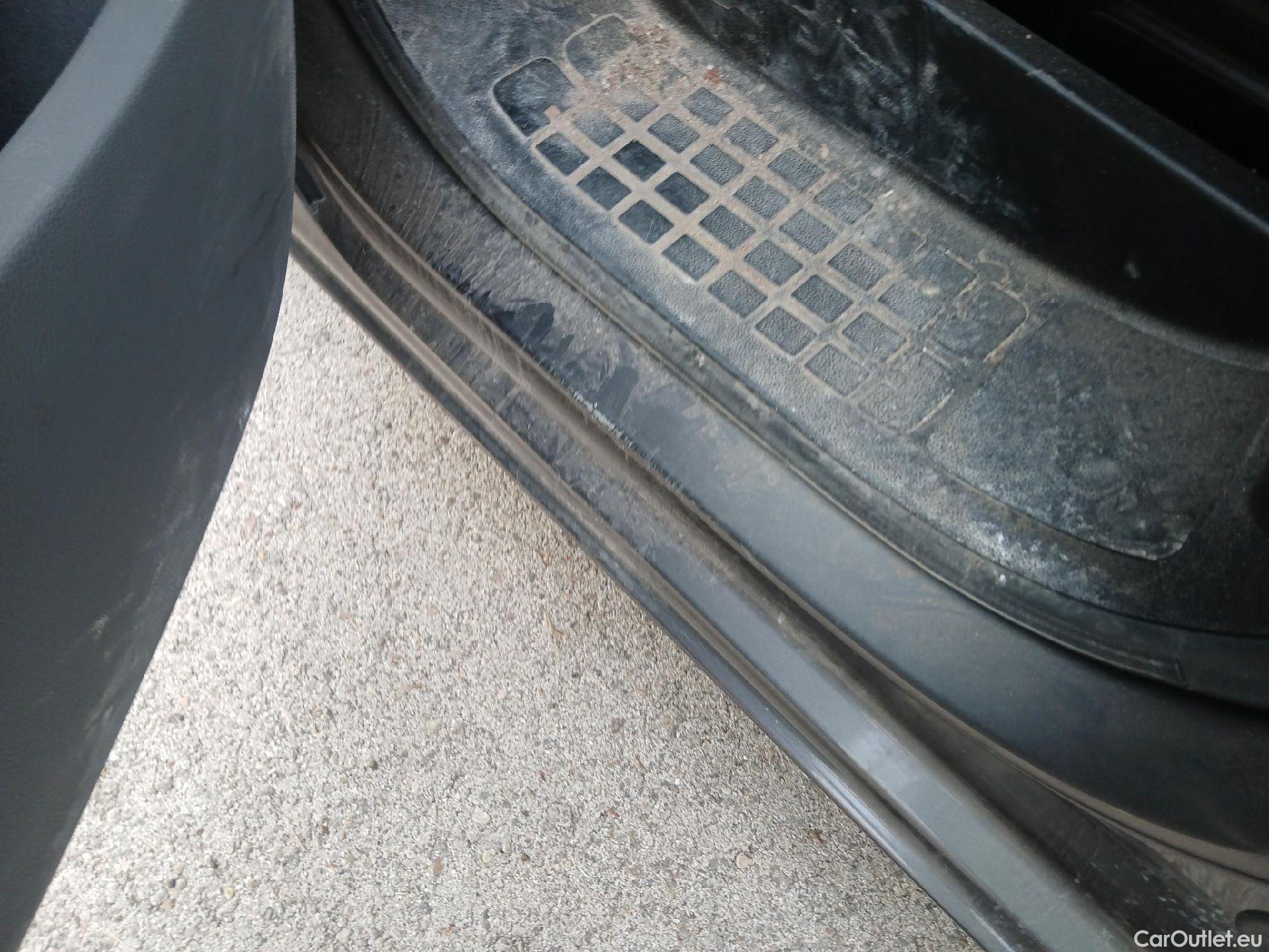  Opel  Vivaro OPEL  / 2019 / 4P / combi 1.5 Diésel 88kW (120CV) M Std Express #22