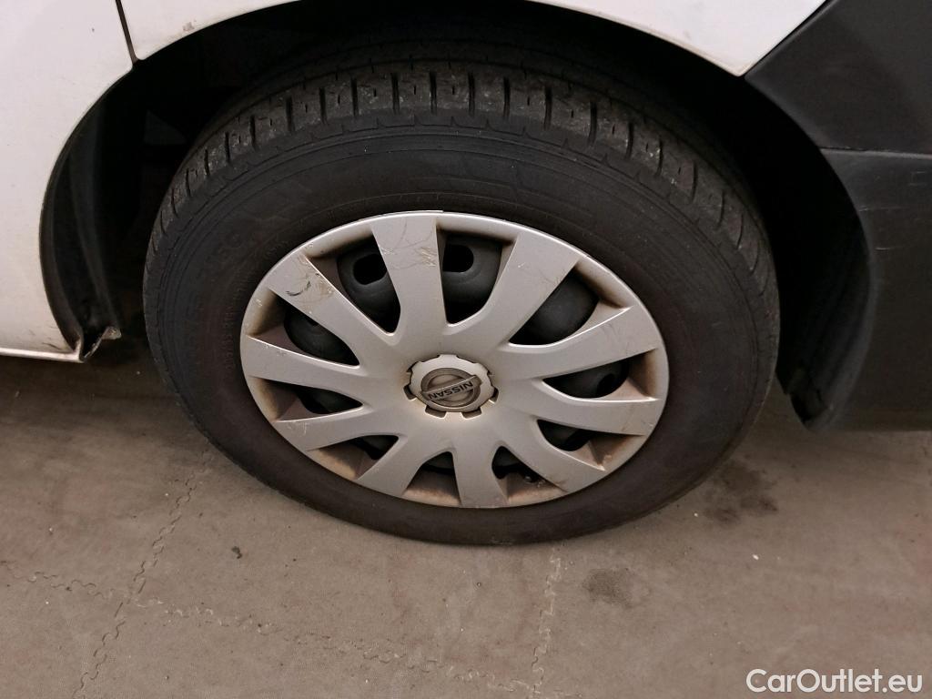  Nissan  NV300 NISSAN  / 2016 / 4P / furgón 2.0dCi 88kW (120CV) L2H1 1,2T Comfort #62