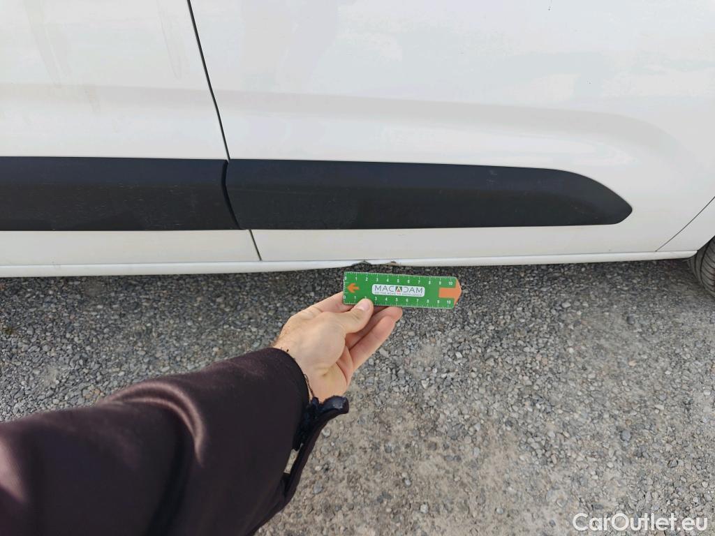  Opel  Combo OPEL  / 2018 / 3P / furgón derivado de turismo 1.5 TD 75kW (100CV) Express L H1 650kg (AC) #9