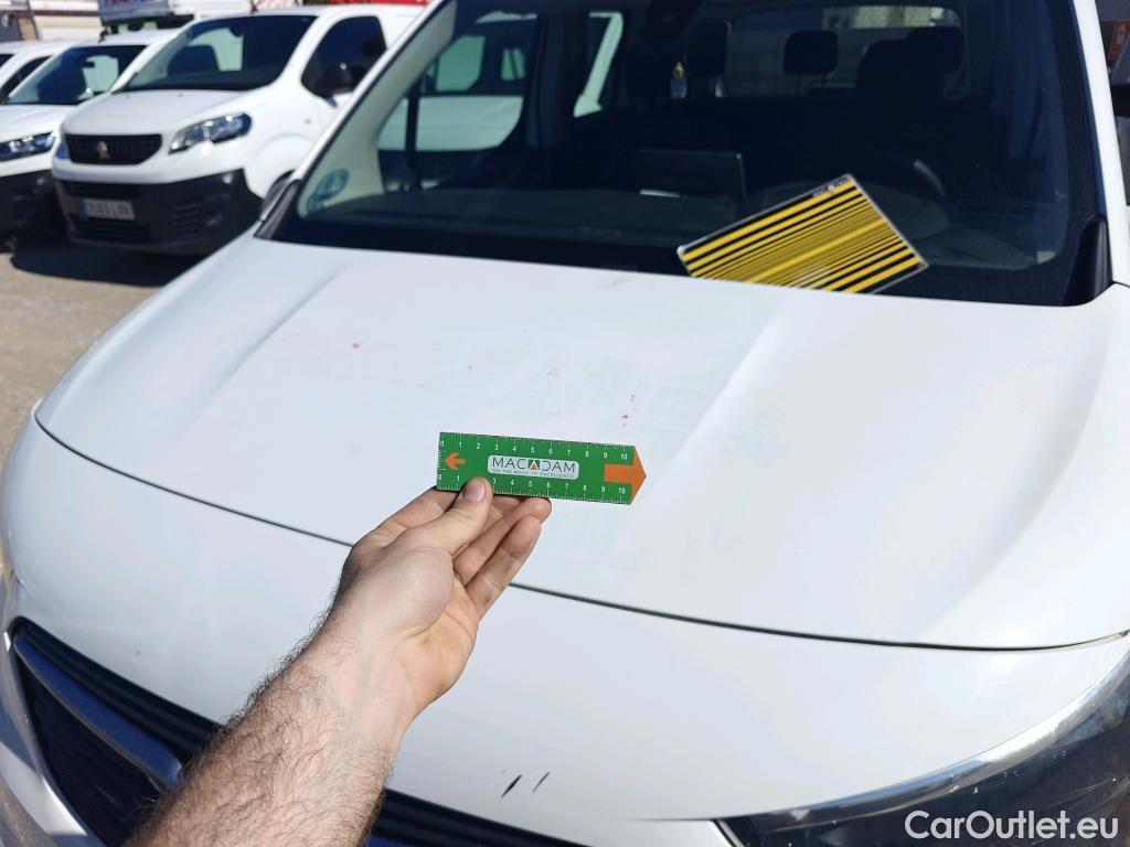  Opel  Combo OPEL  Life / 2018 / 5P / monovolumen compacto 1.5 TD 75kW (100CV) S/S Selective L #78