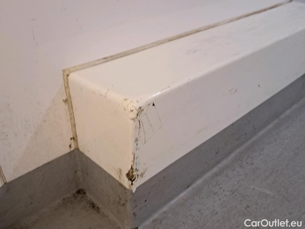  Nissan  NV300 NISSAN  / 2016 / 4P / furgón 2.0dCi 88kW (120CV) L2H1 1,2T Comfort #6