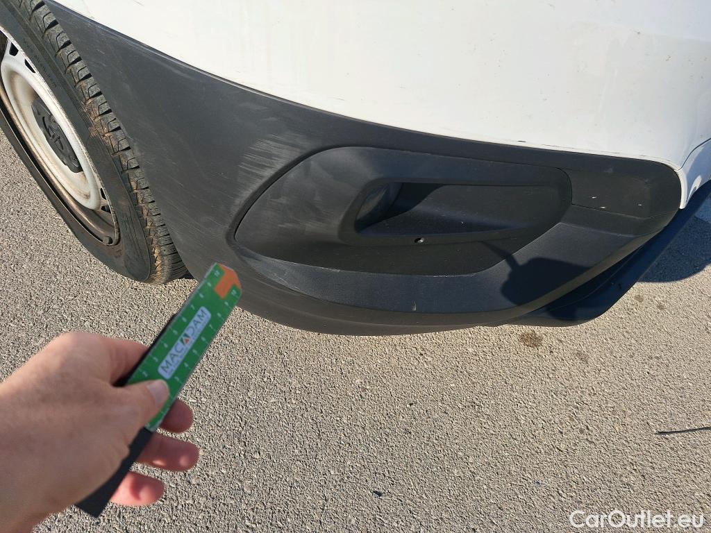  Opel  Combo OPEL  / 2018 / 3P / furgón derivado de turismo 1.5 TD 75kW (100CV) Express L H1 650kg (AC) #37