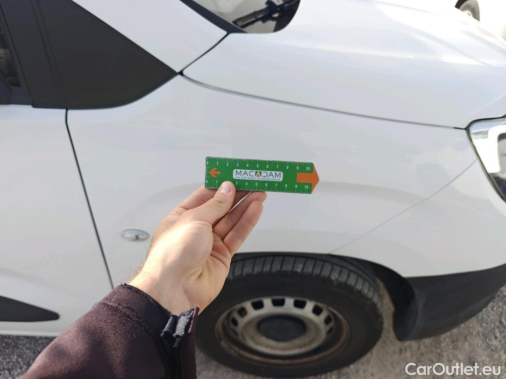  Opel  Combo OPEL  / 2018 / 3P / furgón derivado de turismo 1.5 TD 75kW (100CV) Express L H1 650kg (AC) #51