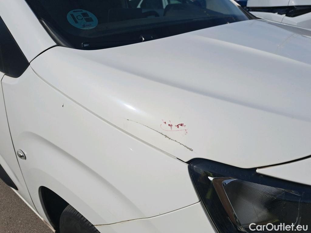  Peugeot  Partner PEUGEOT  / 2018 / 4P / furgón derivado de turismo Premium Standard 600kg BlueHDi 73kW #17