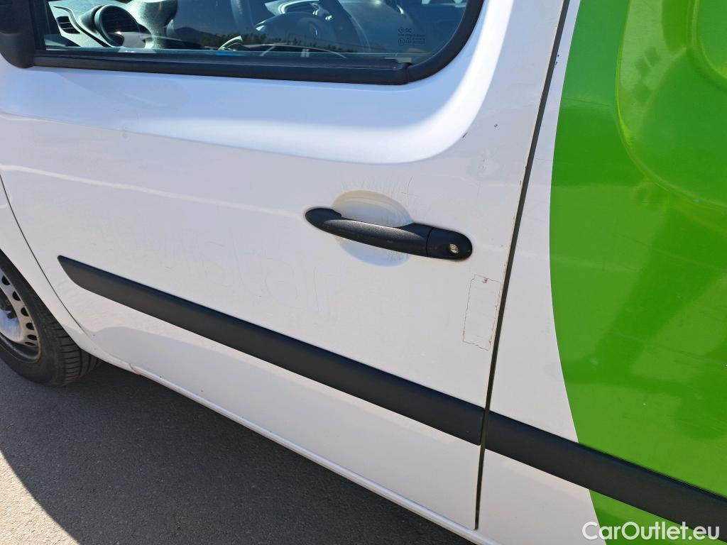  Renault  Kangoo RENAULT  Furgón/2013/3P/furgón derivado de turismo Profesional dCi 55 kW (75 CV) #13