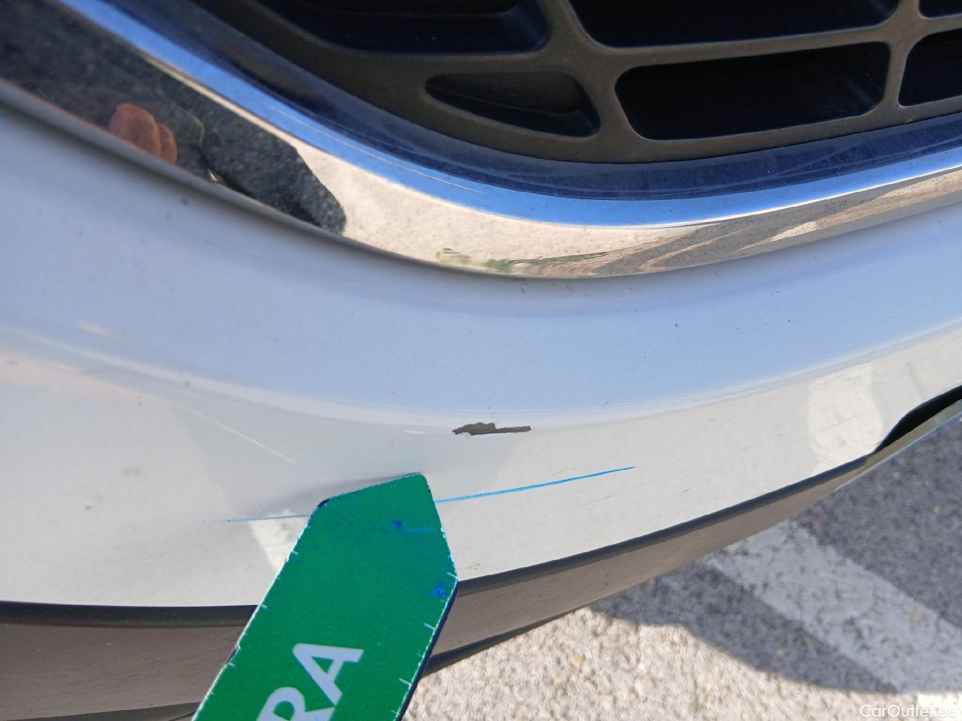  Renault  Trafic RENAULT  / 2019 / 4P / furgón Furgón 27 L1H1 Energy BluedCi 88 kW (AC) #5