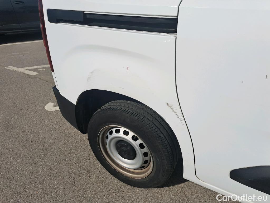  Peugeot  Partner PEUGEOT  / 2018 / 4P / furgón derivado de turismo Premium Standard 600kg BlueHDi 73kW #5