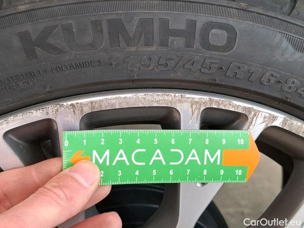  Fiat  500 FIAT C  2015  2P Cabriolet 10 70ch BSG Star #13