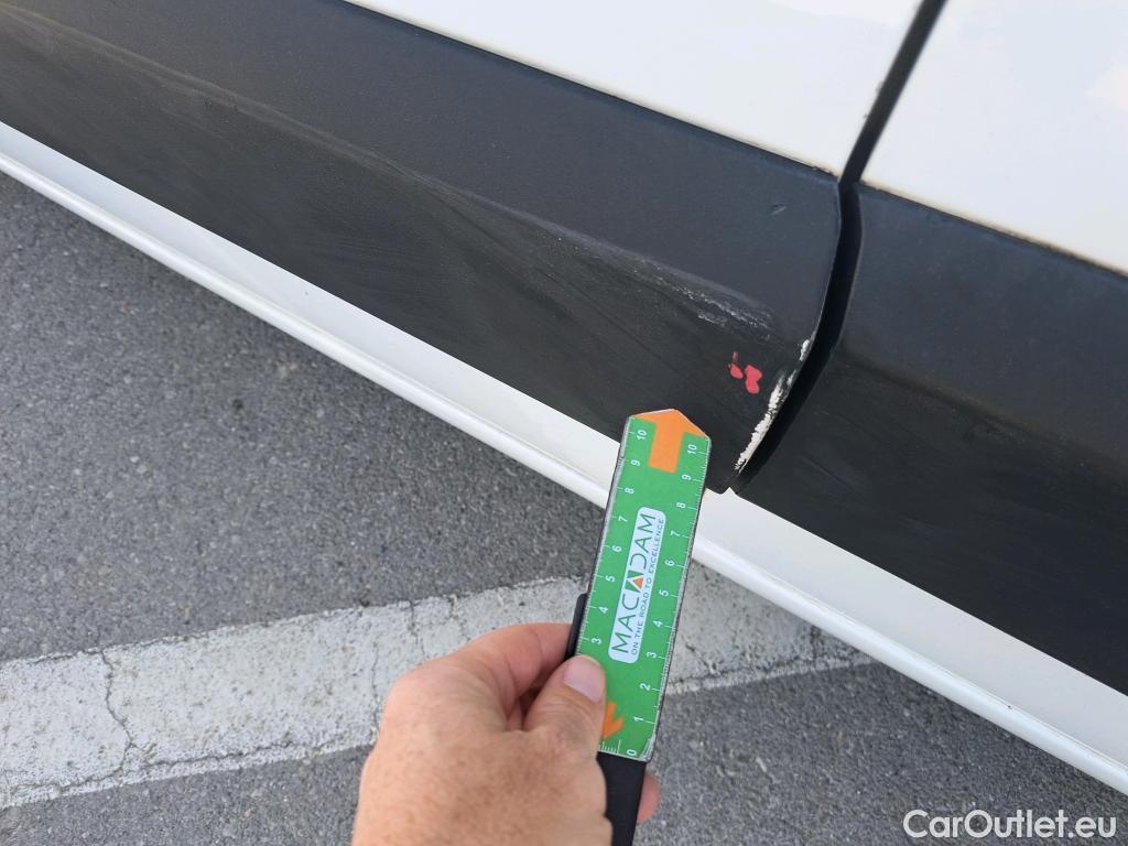  Peugeot  Partner PEUGEOT  / 2018 / 4P / furgón derivado de turismo Premium Standard 600kg BlueHDi 73kW #38