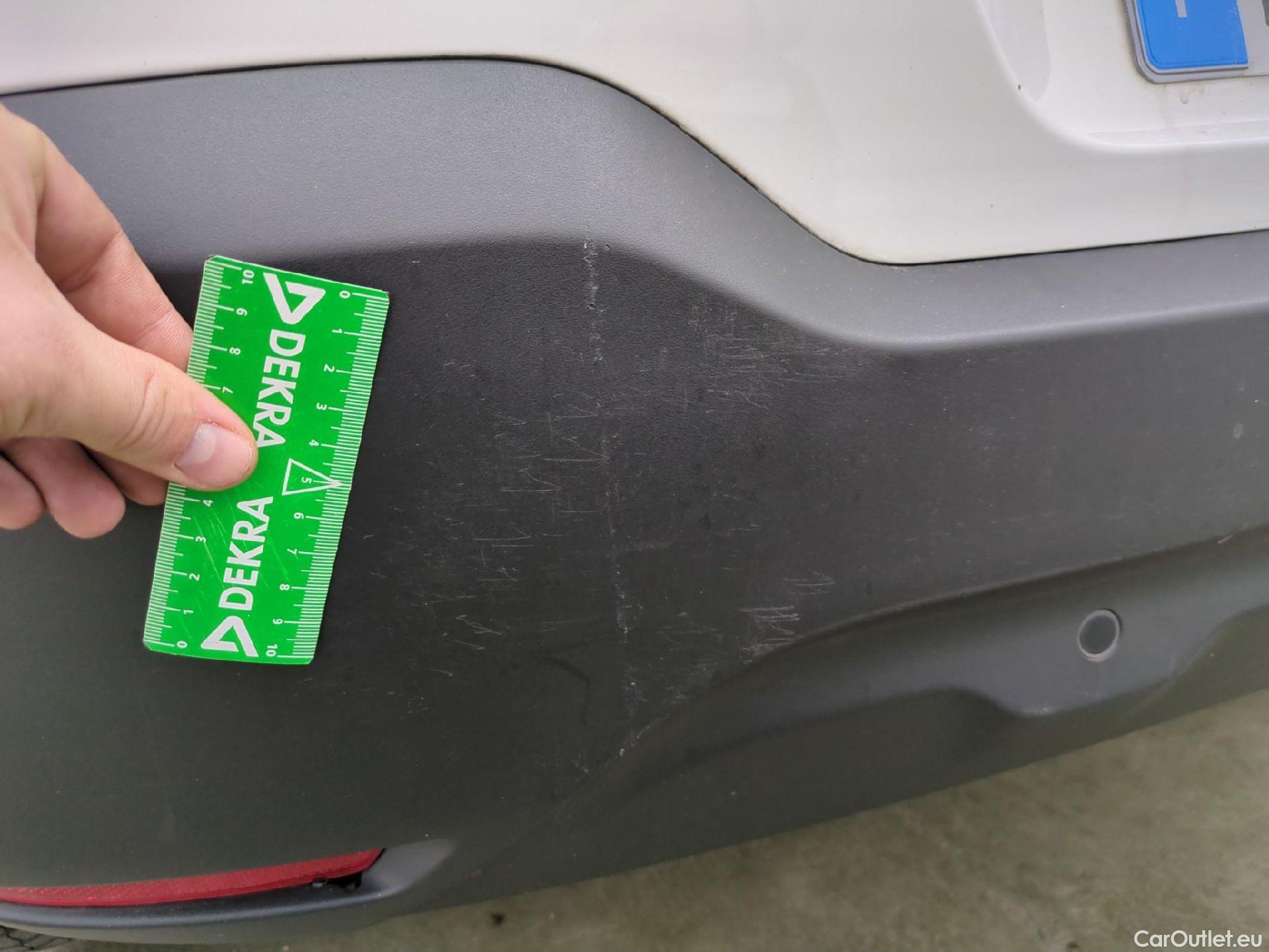  Citroen  C4 Cactus  Feel Business 1.5 BlueHDi 100CV BVM6 E6d #18