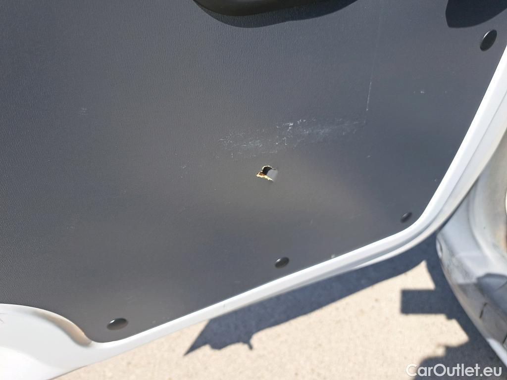  Renault  Kangoo RENAULT  Furgón/2013/3P/furgón derivado de turismo Profesional dCi 55 kW (75 CV) #18