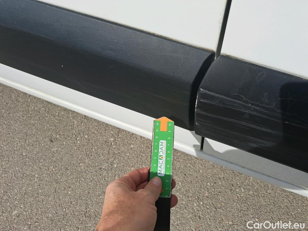  Peugeot  Partner PEUGEOT  / 2018 / 4P / furgón derivado de turismo Premium Standard 600kg BlueHDi 73kW #44