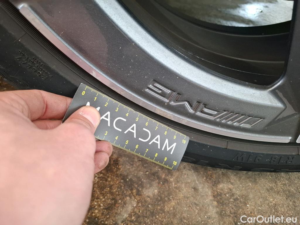  Mercedes  B-Klasse MERCEDES-BENZ Classe B / 2019 / 5P / monospace B 200 AMG Line Edition BA7 #52