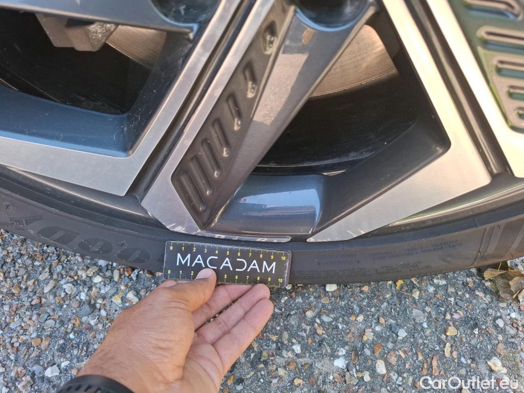  Hyundai  Tucson HYUNDAI  / 2020 / 5P / SUV 1.6 PHEV 265 HTRAC EXECUTIVE 4WD AUTO #2