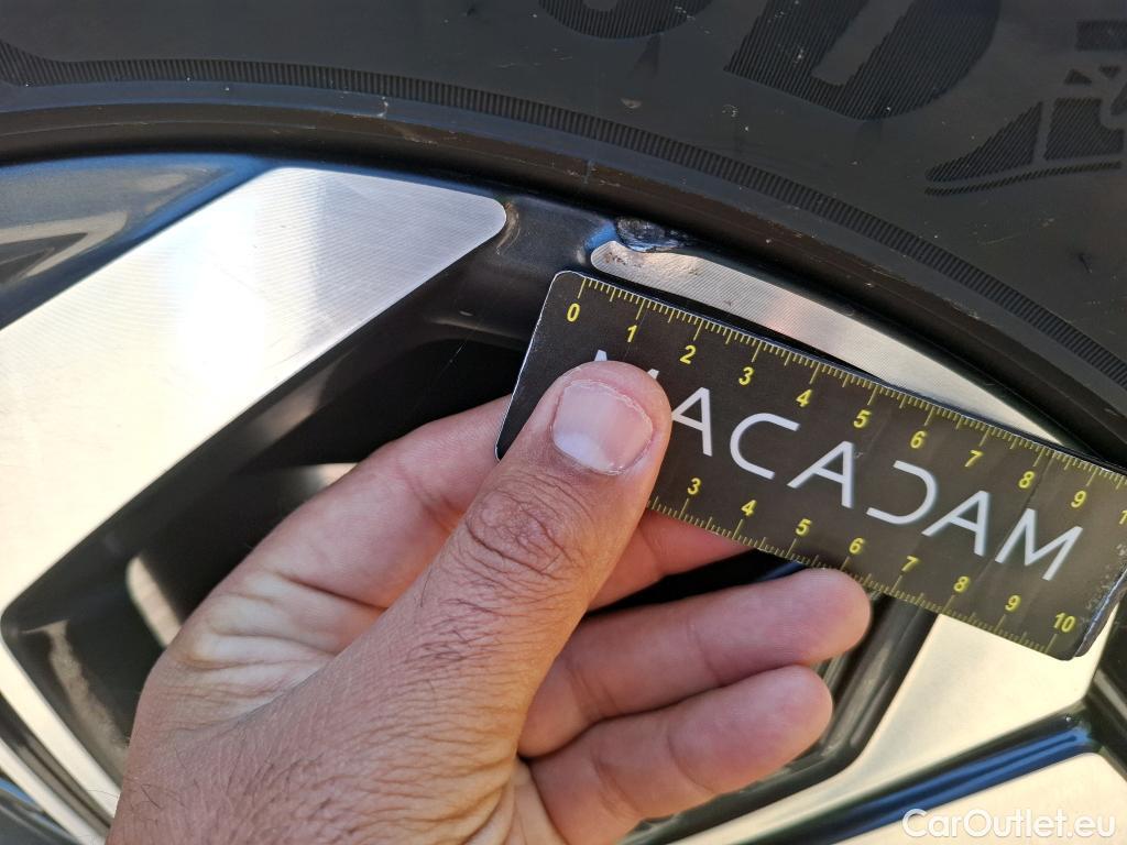  Hyundai  Tucson HYUNDAI  / 2020 / 5P / SUV 1.6 PHEV 265 HTRAC EXECUTIVE 4WD AUTO #3