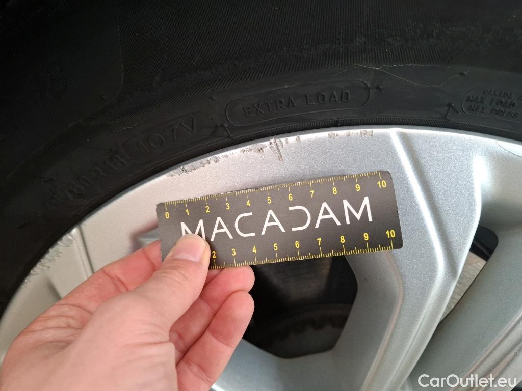  Land Rover  Discovery LAND ROVER  Sport / 2019 / 5P / SUV 1.5 P300e PHEV AUTO 4WD #14