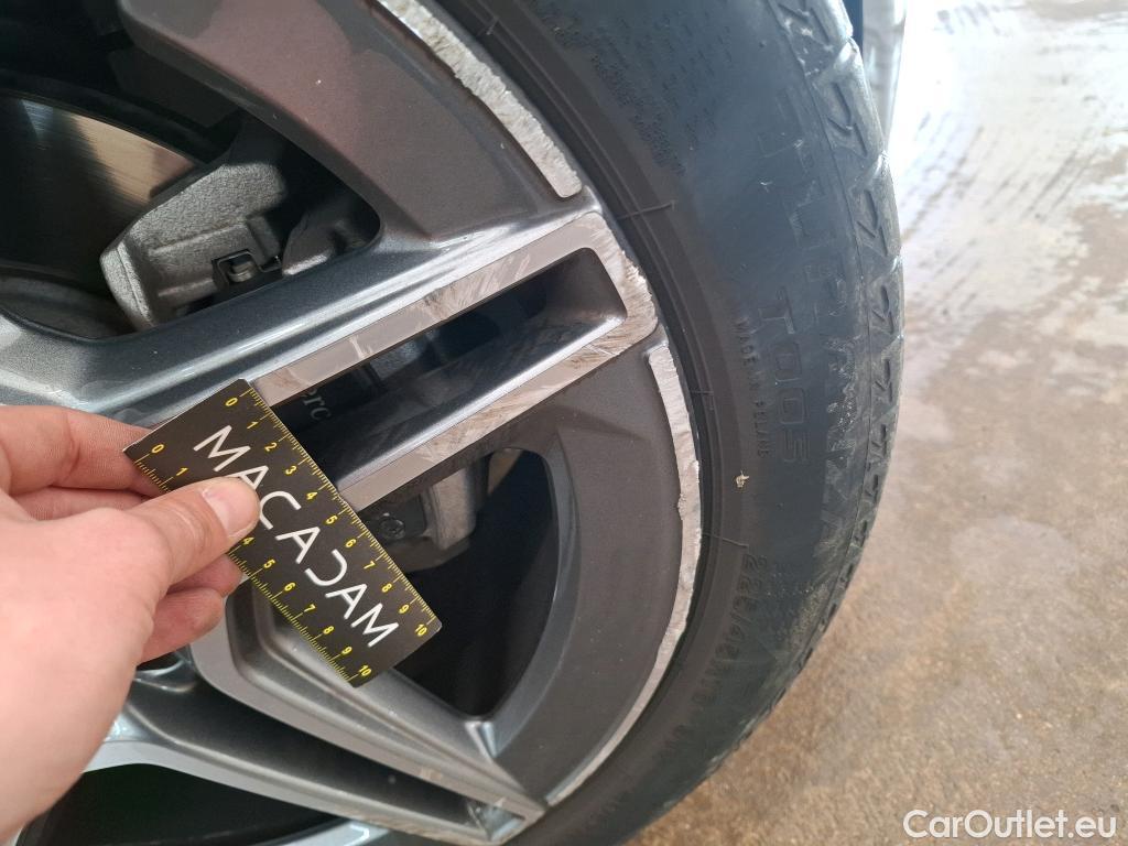  Mercedes  B-Klasse MERCEDES-BENZ Classe B / 2019 / 5P / monospace B 200 AMG Line Edition BA7 #4