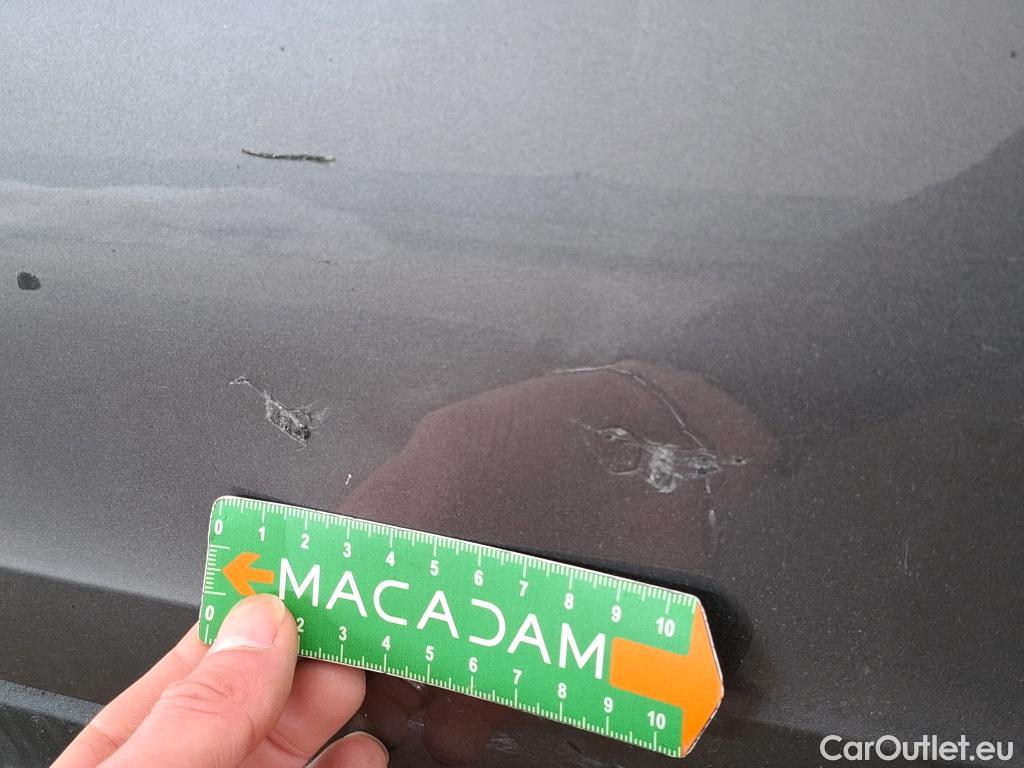  Mercedes  A-Klasse MERCEDES-BENZ Classe A Compact / 2018 / 5P / Berline A 180 Style Line #19