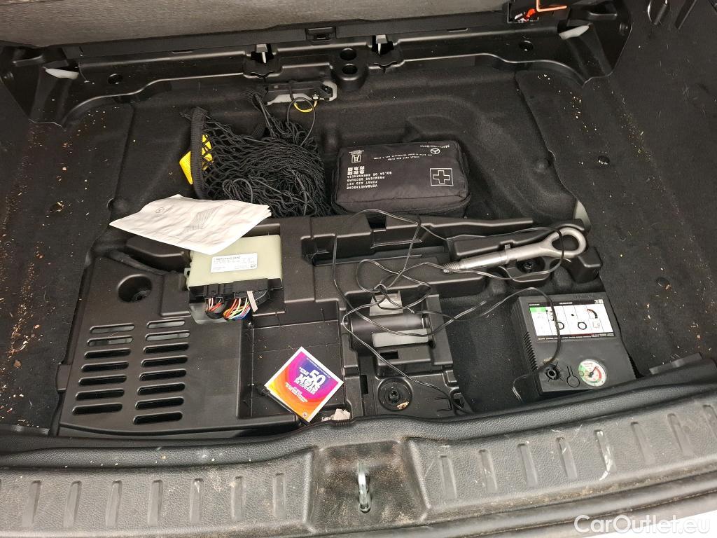  Mercedes  GLA MERCEDES-BENZ  / 2020 / 5P / SUV 2.0  200 D BUSINESS LINE DCT #17