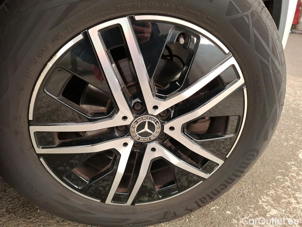  Mercedes  GLA MERCEDES-BENZ  / 2020 / 5P / SUV 2.0  200 D BUSINESS LINE DCT #14