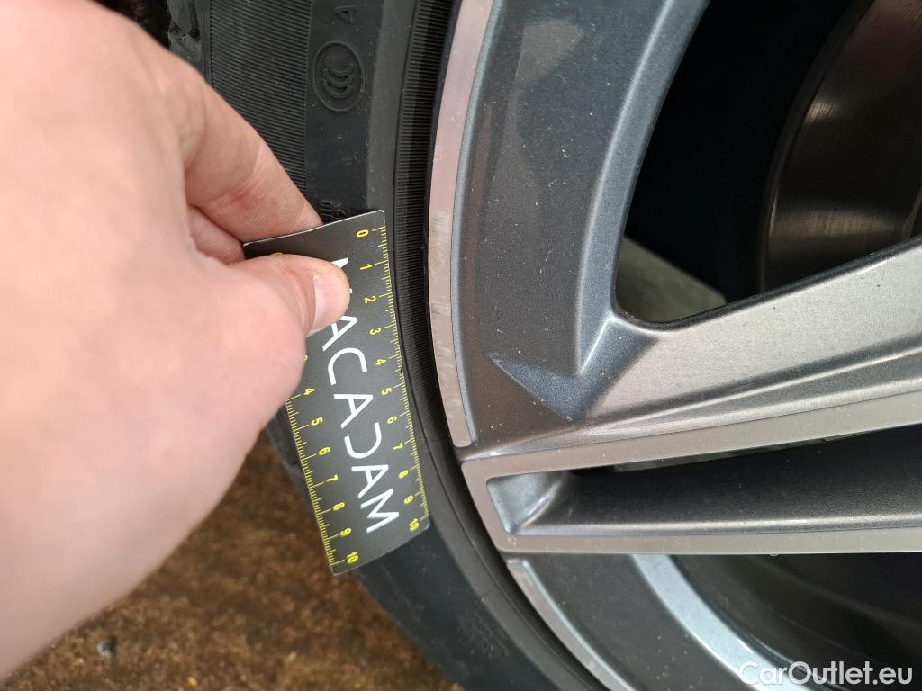  Mercedes  B-Klasse MERCEDES-BENZ Classe B / 2019 / 5P / monospace B 200 AMG Line Edition BA7 #53