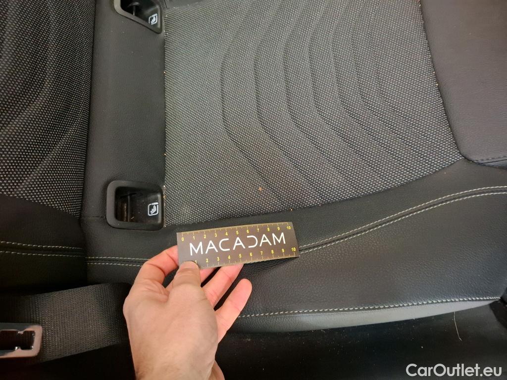  Mercedes  A-Klasse MERCEDES BENZ Classe A Compact  2018  5P  Berline A 250 e Business Line 8G DCT #21