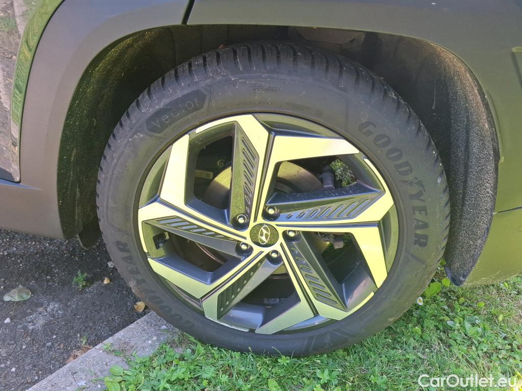  Hyundai  Tucson HYUNDAI  / 2020 / 5P / SUV 1.6 PHEV 265 HTRAC EXECUTIVE 4WD AUTO #11