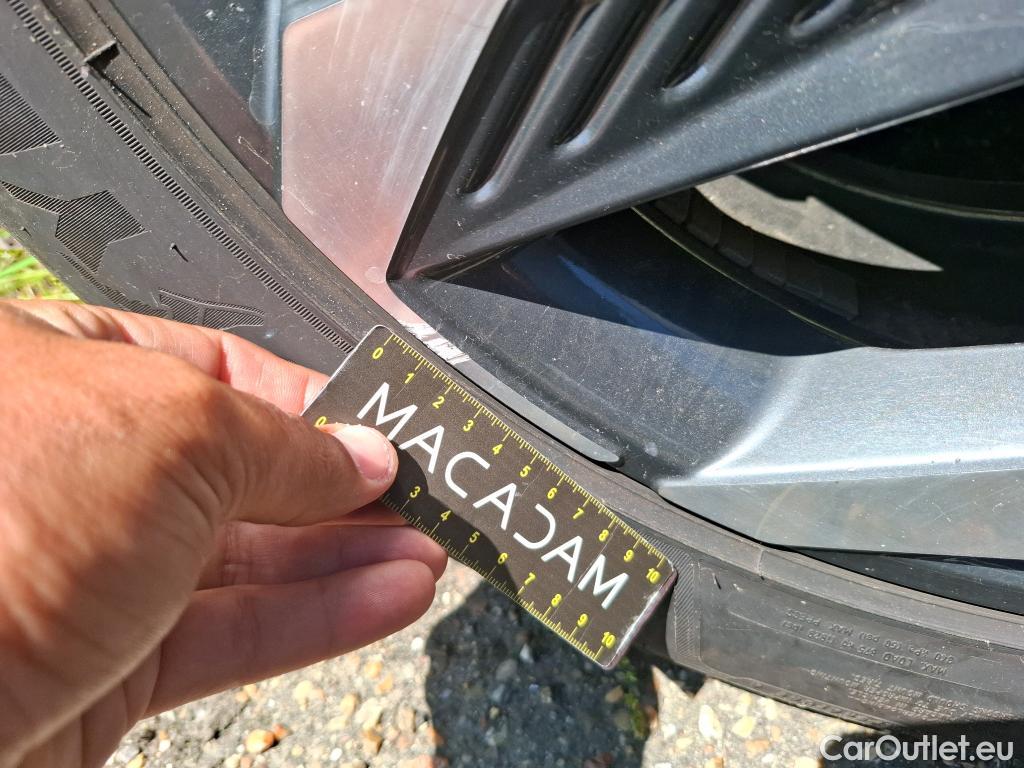  Hyundai  Tucson HYUNDAI  / 2020 / 5P / SUV 1.6 PHEV 265 HTRAC EXECUTIVE 4WD AUTO #10