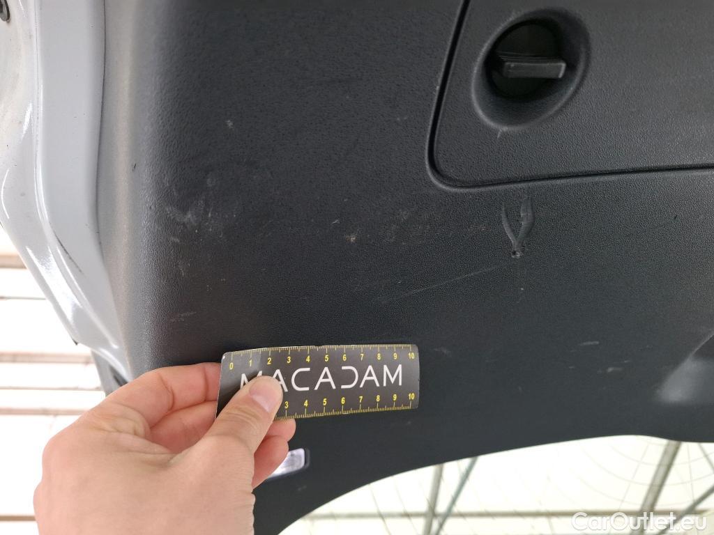  Land Rover  Discovery LAND ROVER  Sport / 2019 / 5P / SUV 1.5 P300e PHEV AUTO 4WD #25