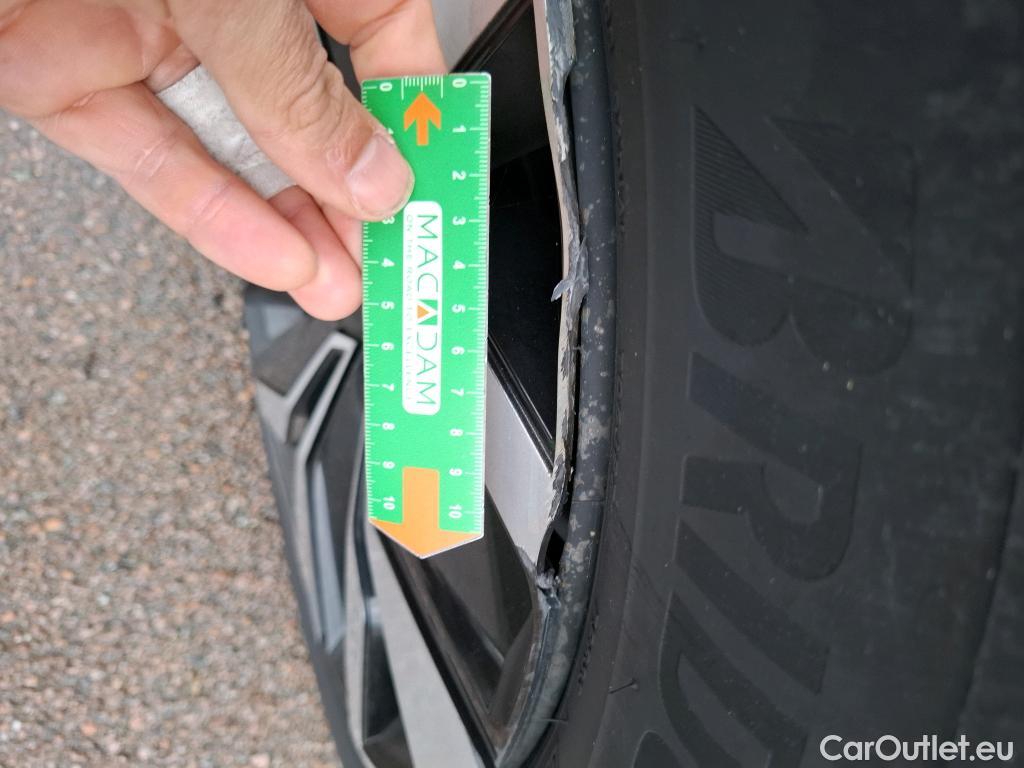  Nissan  Juke NISSAN  / 2019 / 5P / Crossover DIG-T 114 BVM6 Business Edition #12