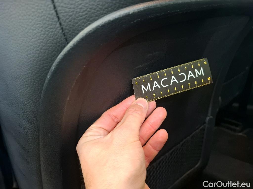  Mercedes  A-Klasse MERCEDES BENZ Classe A Compact  2018  5P  Berline A 250 e Business Line 8G DCT #15