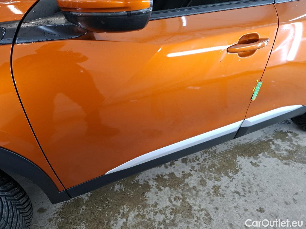  Peugeot  2008  Allure Business 1.5 HDi 110CV BVM6 E6d #20