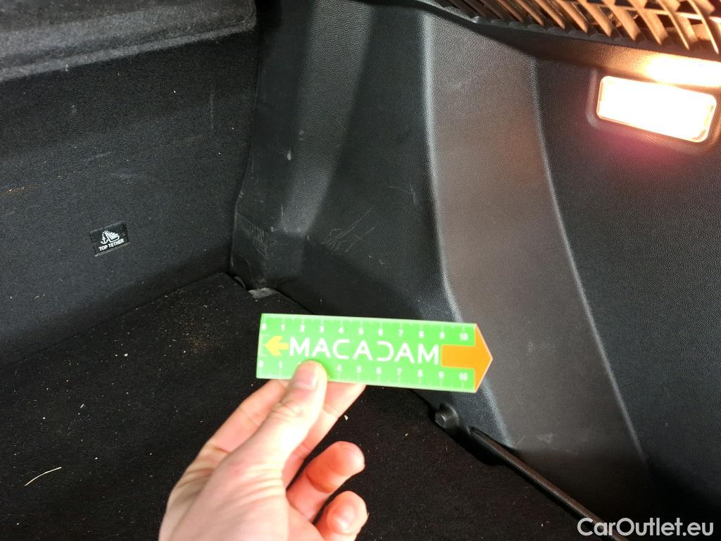  Peugeot  2008  Allure Business 1.5 HDi 110CV BVM6 E6d #15