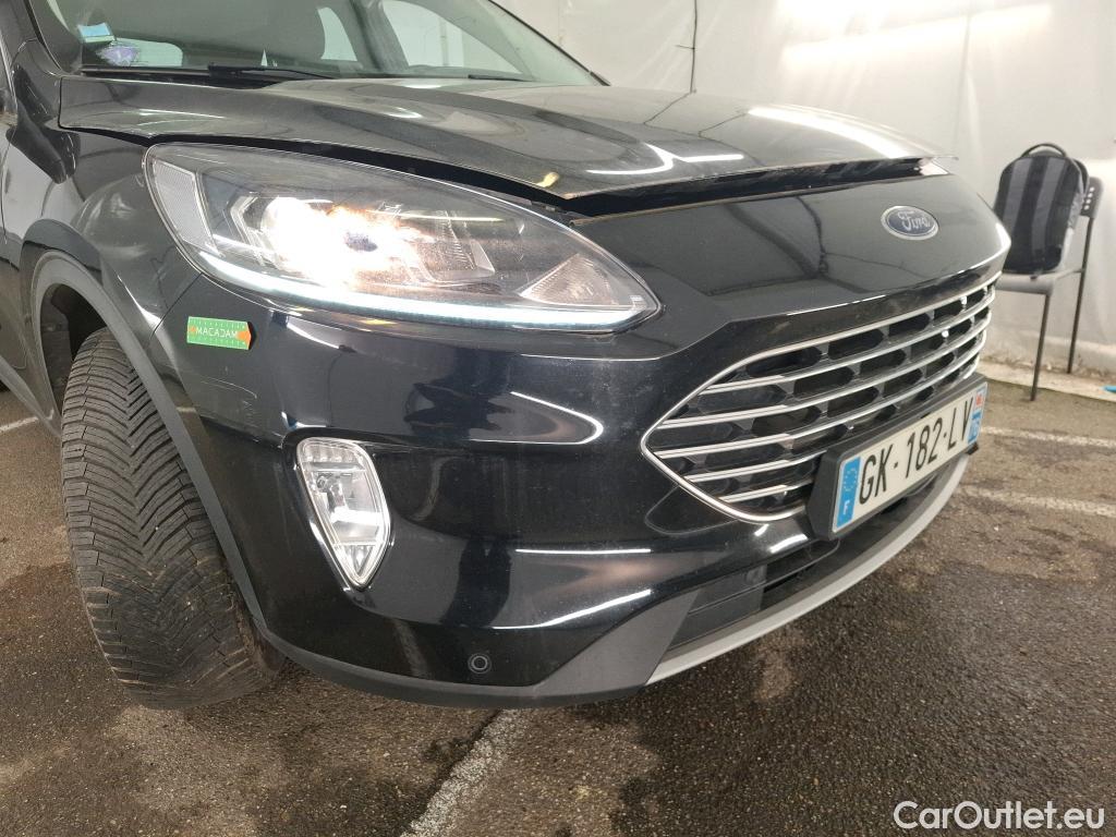  Ford  Kuga FORD  / 2019 / 5P / SUV 2.5 190 hybrid Flexifuel Pshift Titanium #17