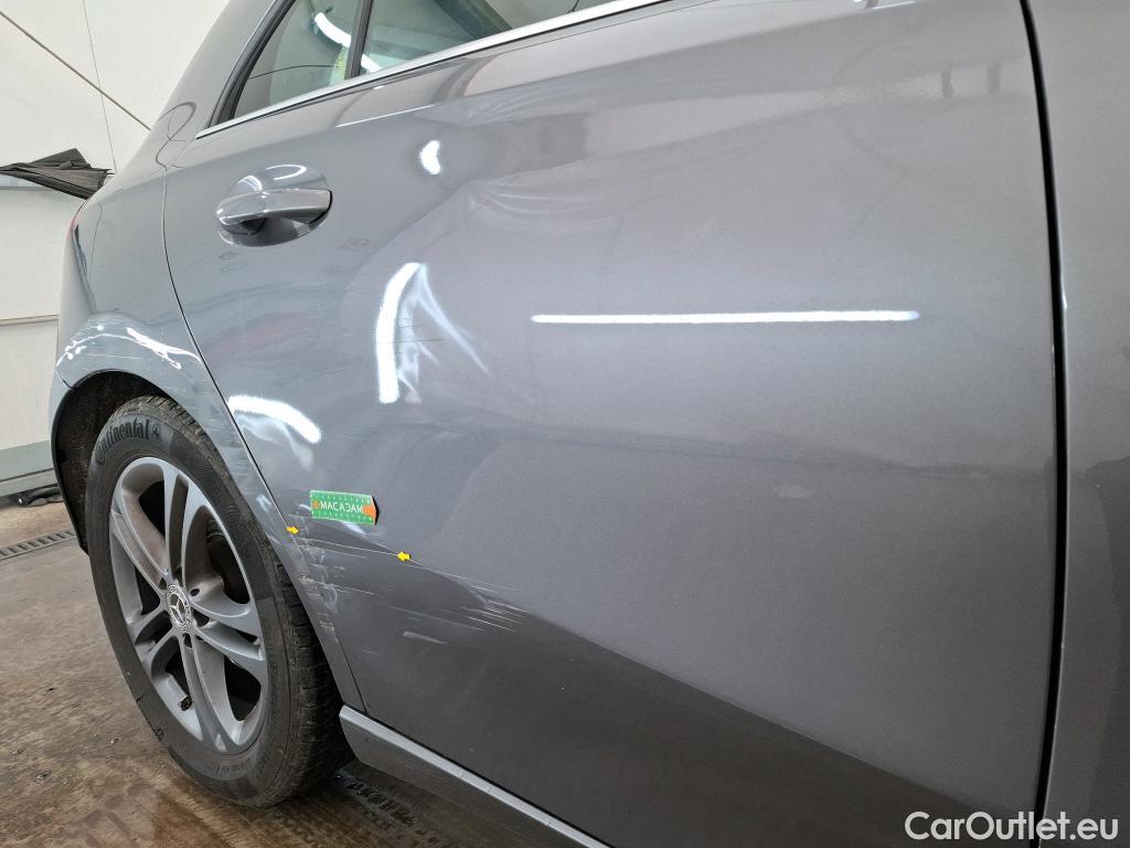  Mercedes  A-Klasse MERCEDES-BENZ Classe A Compact / 2018 / 5P / Berline A 180 Style Line #8