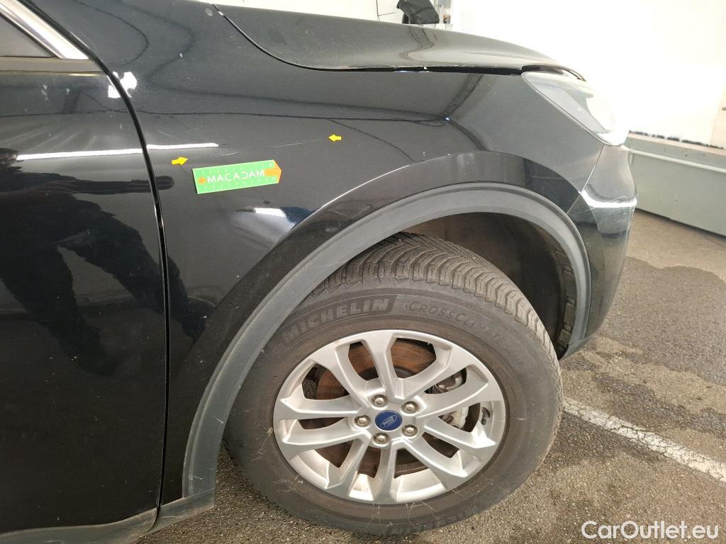  Ford  Kuga FORD  / 2019 / 5P / SUV 2.5 190 hybrid Flexifuel Pshift Titanium #15