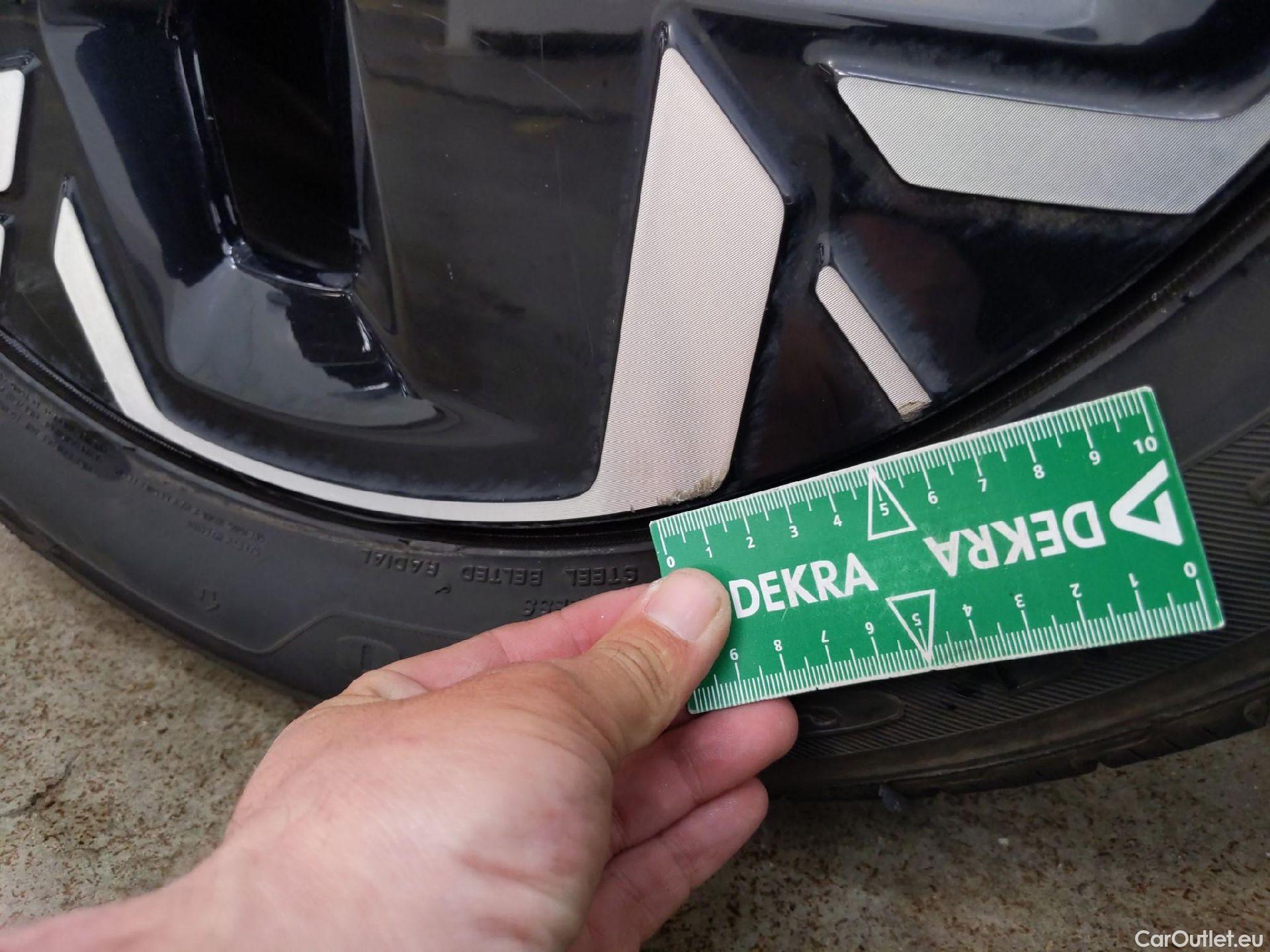  KIA  Niro  EV Motion 64kWh BVA #9