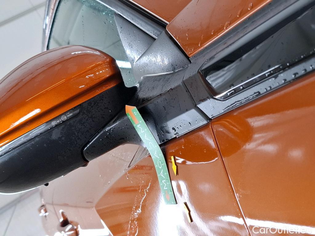  Peugeot  2008  Allure Business 1.5 HDi 110CV BVM6 E6d #25