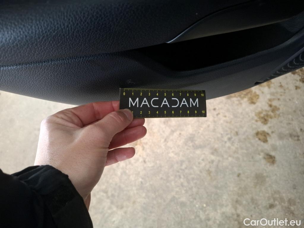  Mercedes  A-Klasse MERCEDES BENZ Classe A Compact  2018  5P  Berline A 250 e Business Line 8G DCT #12