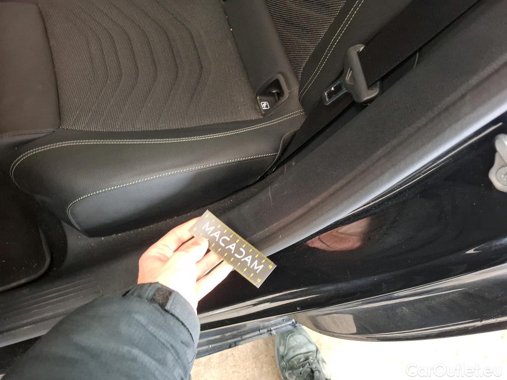  Mercedes  A-Klasse MERCEDES BENZ Classe A Compact  2018  5P  Berline A 250 e Business Line 8G DCT #22