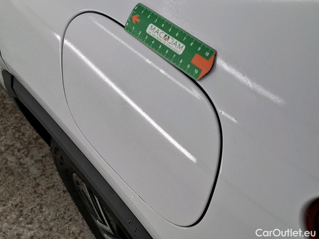  Mercedes  GLA MERCEDES-BENZ  / 2020 / 5P / SUV 2.0  200 D BUSINESS LINE DCT #19