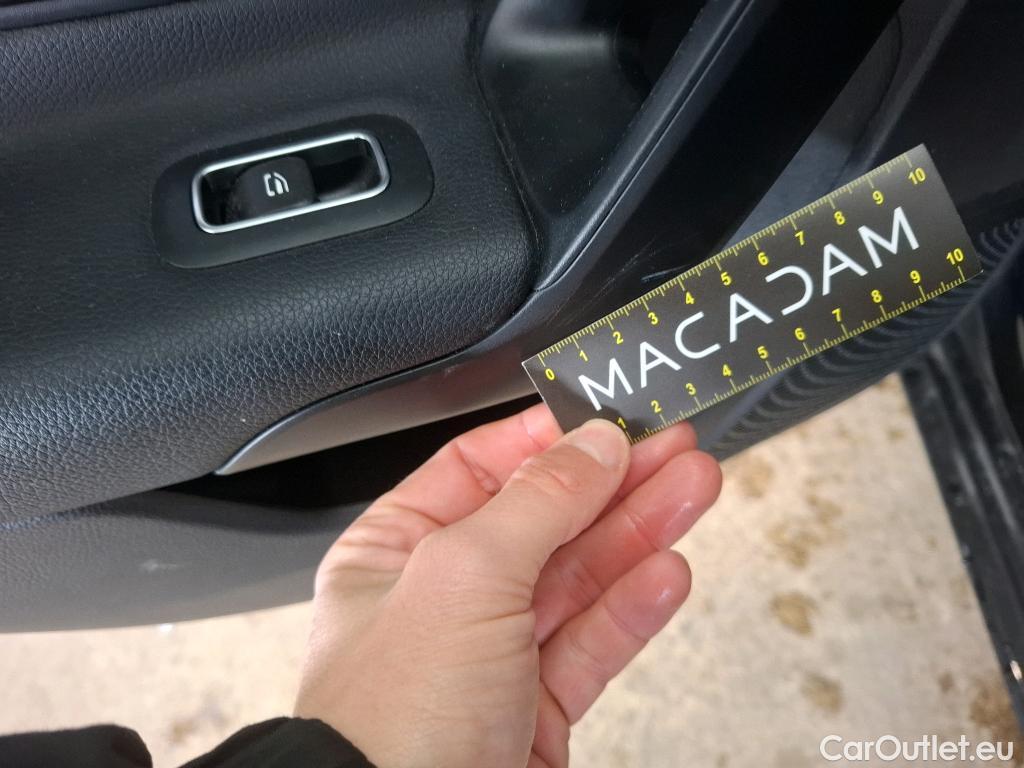  Mercedes  A-Klasse MERCEDES BENZ Classe A Compact  2018  5P  Berline A 250 e Business Line 8G DCT #11