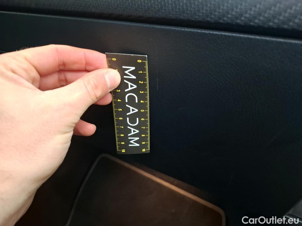  Mercedes  A-Klasse MERCEDES BENZ Classe A Compact  2018  5P  Berline A 250 e Business Line 8G DCT #18